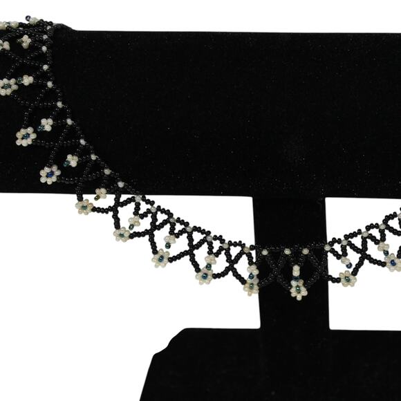 Handmade Collar Length Beaded Necklace Black & Cream - Picture 3 of 8